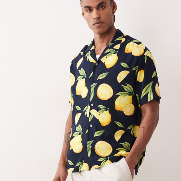 ジャックアンドジョーンズ Jack & Jones ジャック&ジョーンズのレモン柄リビアカラーシャツ(ネイビー) トップス メンズ 男性 インポートブランド 小さいサイズから大きいサイズまで|セレクトショップ Diva Closet