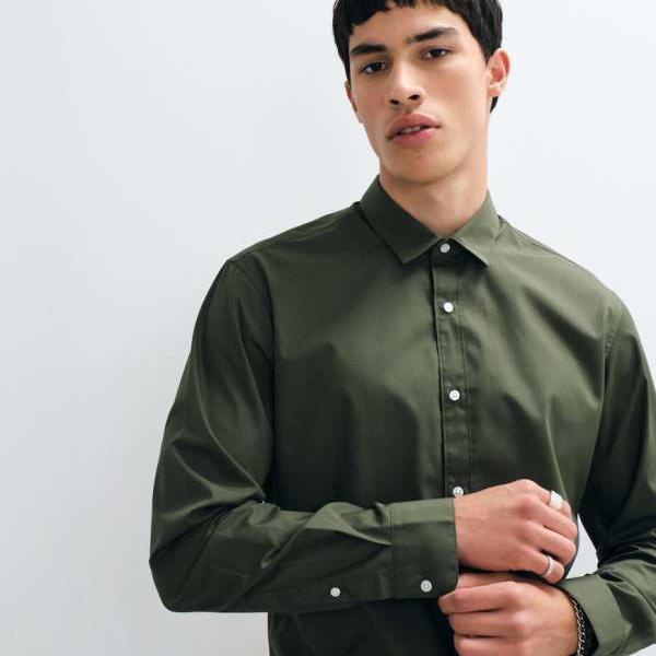 ジャックアンドジョーンズ Jack & Jones ジャック&ジョーンズのスリムフィットスマートシャツ(オリーブグリーン) トップス メンズ 男性 インポートブランド 小さいサイズから大きいサイズまで|セレクトショップ Diva Closet