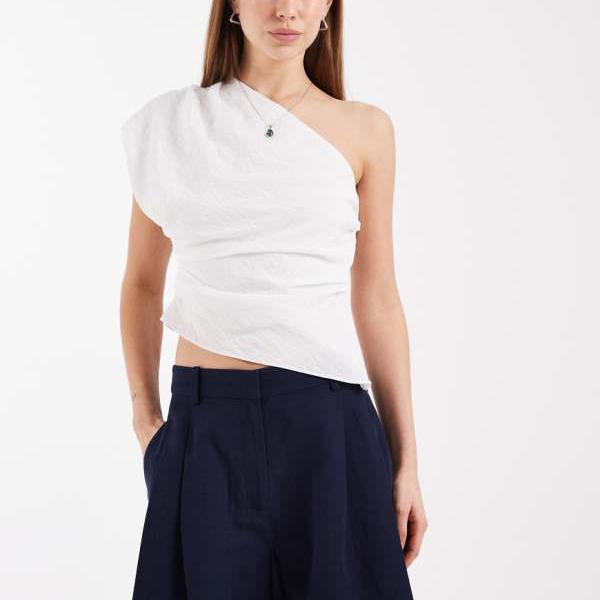 エイソス ASOS asos ASOS DESIGNのネイビーのリネン素材のテーラードAラインショーツ パンツ ボトム レディース 女性 インポートブランド 小さいサイズから大きいサイズまで｜セレクトショップ　Diva　Closet