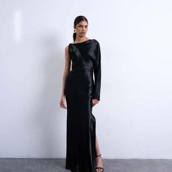 トップショップ Topshop TOPSHOP トップショップのワンスリーブツイストストラップサテンマキシドレス（ブラック） ワンピース レディース 女性 インポートブランド 小さいサイズから大きいサイズまで 23,783円