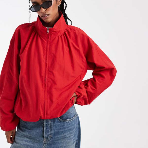 エイソス ASOS asos ASOS DESIGN オーバーサイズ バブルヘム トラックジャケット（レッド） アウター レディース 女性 インポートブランド 小さいサイズから大きいサイズまで｜セレクトショップ　Diva　Closet
