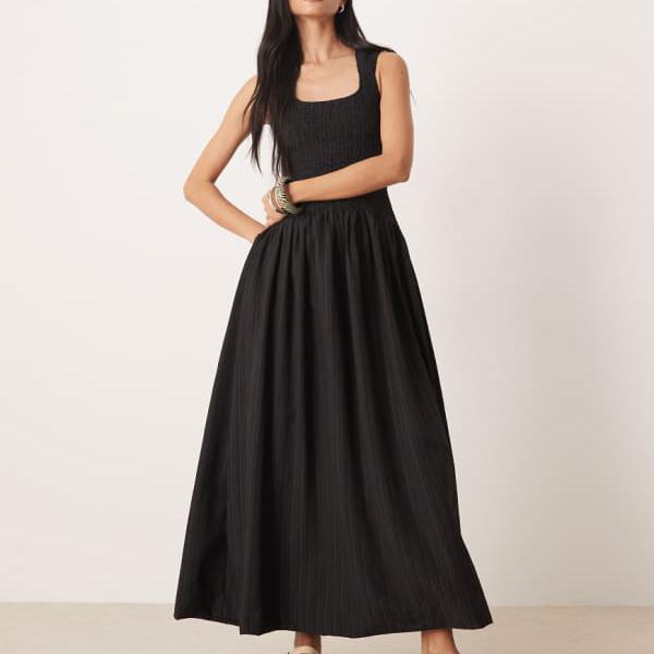エイソス ASOS asos ASOS DESIGN クリンクル スコップ素っ首 マキシ御召しもの（シャーリング酉の方角、黒いこと） 衣装 レディース 成人女性 インポートブランド 弱められた大きさから馬鹿でかい大きさまで