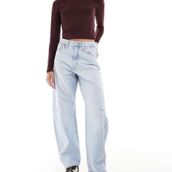 リーバイス Levi's リーバイスのシンチバレルジーンズ（ライトウォッシュ） パンツ ボトム レディース 女性 インポートブランド 小さいサイズから大きいサイズまで