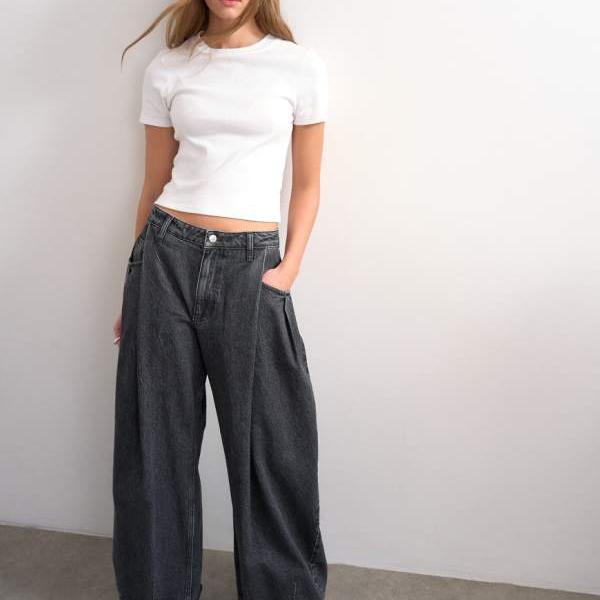 トップショップ Topshop TOPSHOP トップショップ コクーン ミッドライズ バレルジーンズ(ウォッシュドブラック) パンツ ボトム レディース 女性 インポートブランド 小さいサイズから大きいサイズまで|セレクトショップ Diva Closet
