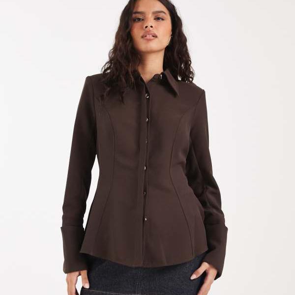 リバーアイランド River Island RIVER ISLAND リバーアイランドのブラウンのシャツ（後ろで結ぶデザイン） トップス レディース 女性 インポートブランド 小さいサイズから大きいサイズまで｜セレクトショップ　Diva　Closet