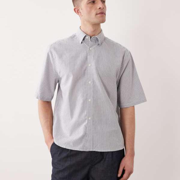 オンリー＆サンズ Only & Sons ONLY & SONSのボックスフィットオックスフォードシャツ（ホワイト＆ブルーストライプ） トップス メンズ 男性 インポートブランド 小さいサイズから大きいサイズまで