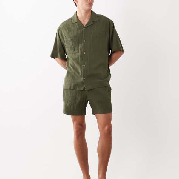 エイソス ASOS asos ASOS DESIGNのうす暗い緑であることの真っただ中丈クリンクルテクスチャーショートパンツ ズボン下 下つ方 メンズ 成人男性 インポートブランド たわい無い大きさから気が大きい大きさまで
