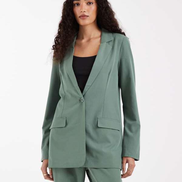 Vero Moda トール ルーズフィット テーラード ブレザー コーデ グリーン アウター レディース 女性 インポートブランド 小さいサイズから大きいサイズまで｜セレクトショップ　Diva　Closet