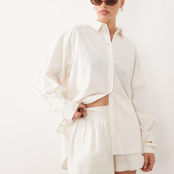 エイソス ASOS asos ASOS DESIGN リネン調プルオンショーツ（象牙色） ズボン下 下つ方 レディース 亭主もち インポートブランド ごく小さい大きさから大層らしい大きさまで