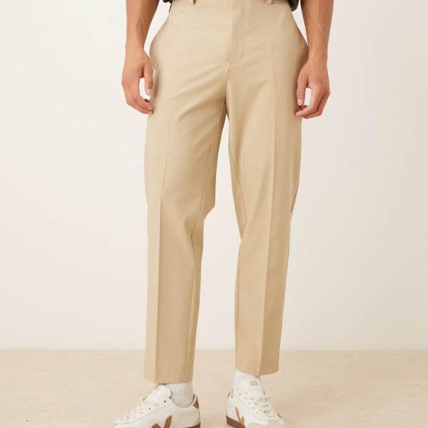 エイソス ASOS asos ASOS DESIGNのかっこ良いなテーパードのコンフォートストレッチパンツ（ベージュのツイル原料品、酉の方角予防医学） ズボン下 下つ方 メンズ 成人男性 インポートブランド ごく小さい大きさから大層らしい大きさまで
