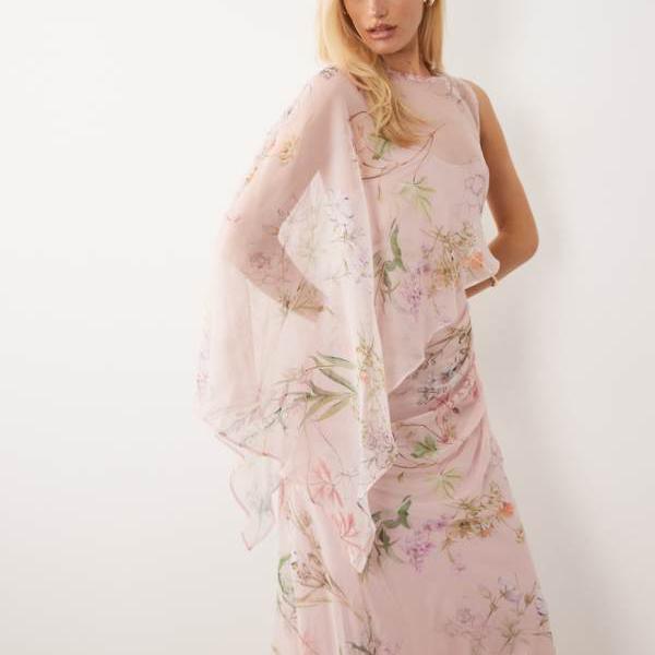 エイソス ASOS asos ASOS DESIGN ドレープ バットウィング 非対称 壱捩り マキシお召しもの ピンクフローラル 衣装 レディース お上さん インポートブランド たわい無い大きさから気が大きい大きさまで