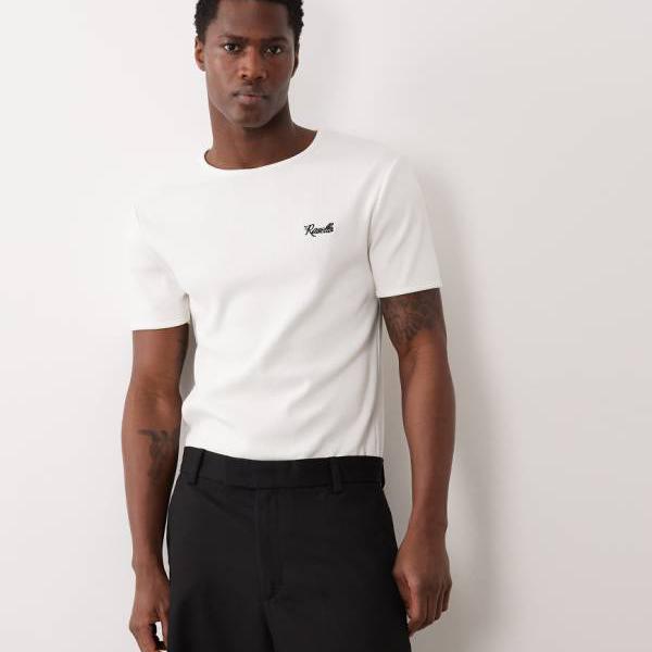 エイソス ASOS asos ASOS DESIGNの超ヘビーウェイトマッスルフィットTシャツ。ホワイトのテクスチャードリブにテキスト刺繍入り。 トップス メンズ 男性 インポートブランド 小さいサイズから大きいサイズまで