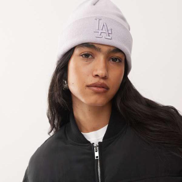 ニューエラ New Era NEW ERA ニューエラ LAドジャース レディース ロゴ ワイドカフ ニットビーニー（ライラック） 帽子 レディース 女性 インポートブランド 8,824円