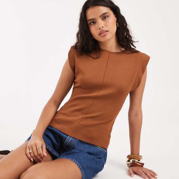 リバーアイランド  River Island RIVER ISLAND リバーアイランドの赤銅色の旗がしら捩り付き添い人ファインニットフィットトップス  トップス レディース お上さん インポートブランド たわい無い大きさから気が大きい大きさまで