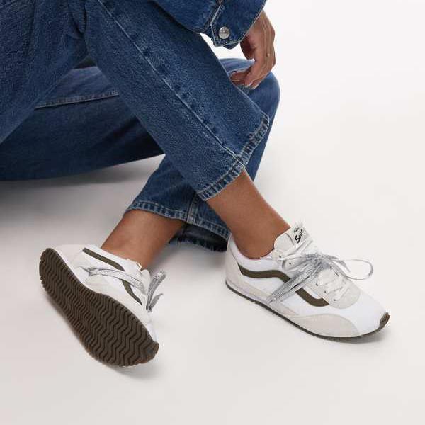 ヴァンズ Vans VANS バンズ Vans Super Lowpro 調教師（白と緑） 靴 レディース 成人女性 インポートブランド 弱められた大きさから馬鹿でかい大きさまで