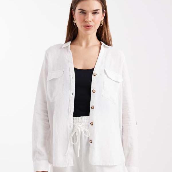ヴェロモーダ Vero Moda Vero Moda ユーティリティスタイル ポケットフロント リネンブレンド シャツ (ホワイト) トップス レディース 女性 インポートブランド 小さいサイズから大きいサイズまで