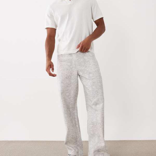 エイソス ASOS asos ASOS DESIGN クロコダイル柄のゆったりズボン下 ズボン下 下つ方 メンズ 成人男性 インポートブランド たわい無い大きさから気が大きい大きさまで