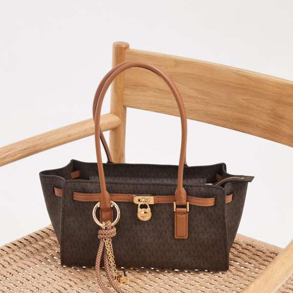 マイケルコース Michael Kors マイケル・コース ハミルトン スモール イーストウエスト ショルダーバッグ ブラウン モノグラム 鞄 レディース 女性 インポートブランド｜セレクトショップ　Diva　Closet