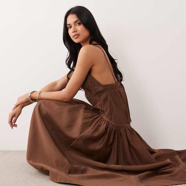 エイソス ASOS asos ASOS DESIGN ギャザー入り口・入口バックレスキャミソールマキシドレス（黒茶色合い） 衣装 レディース お上さん インポートブランド たわい無い大きさから気が大きい大きさまで
