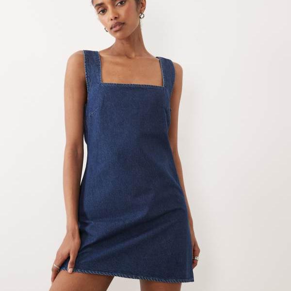 エイソス ASOS asos ASOS DESIGN デニムスクエアネックミニドレス（ミッドブルー） 衣装 レディース 成人女性 インポートブランド 弱められた大きさから馬鹿でかい大きさまで