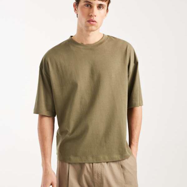 エイソス ASOS asos ASOS DESIGN ヘビーウェイト ボックス型オーバーサイズTシャツ（カーキ） トップス メンズ 男性 インポートブランド 小さいサイズから大きいサイズまで