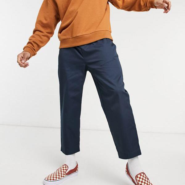 最新人気 Vintage Reclaimed リクレイムドヴィンテージ ネイビーの再生ヴィンテージクロップドリラックスパンツ 小さいサイズから大きいサイズまで インポートブランド 男性 メンズ ボトム パンツ As Uscworldeducation Com