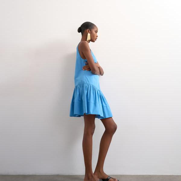 トップショップ Topshop TOPSHOP トップショップのポプリン素材のドロップウエストスクエアネックミニドレス（ブルー） ワンピース レディース 女性 インポートブランド 小さいサイズから大きいサイズまで