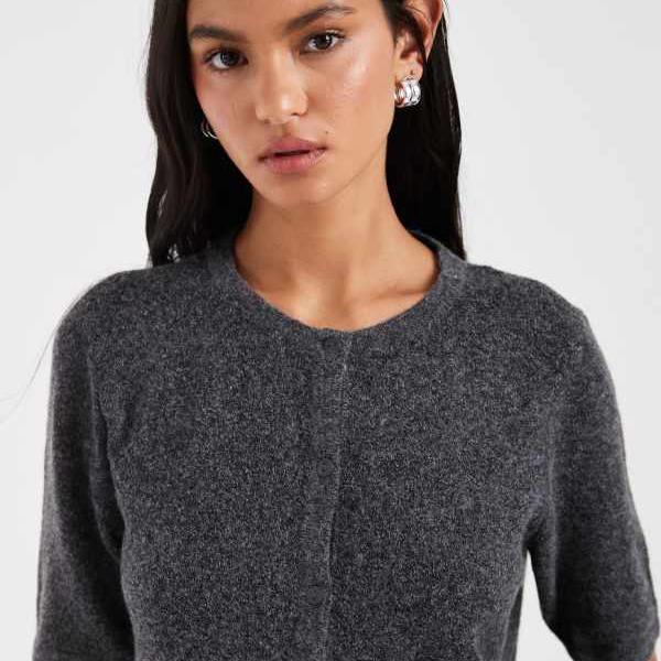 ヴェロモーダ Vero Moda Vero Modaのダークグレーメランジの半袖ニットカーディガン トップス レディース 女性 インポートブランド 小さいサイズから大きいサイズまで｜セレクトショップ　Diva　Closet