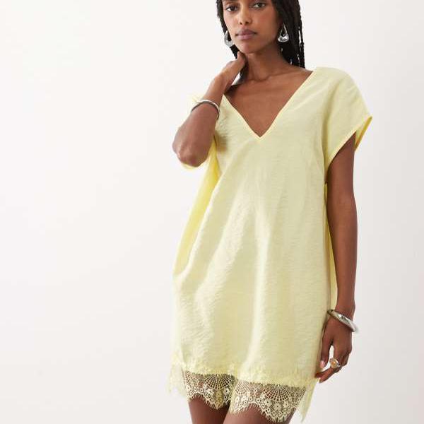 エイソス ASOS asos ASOS DESIGN Vネック シフトレース クリンクルサテン ミニドレス イエロー ワンピース レディース 女性 インポートブランド 小さいサイズから大きいサイズまで｜セレクトショップ　Diva　Closet
