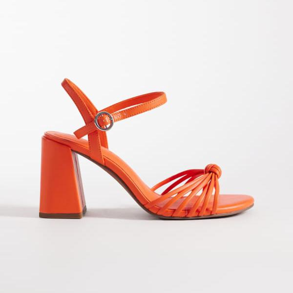 エイソス ASOS asos ASOS DESIGN ワイドフィット ヘロン ノットミッドブロックヒールサンダル（オレンジ） 靴 レディース 女性 インポートブランド 小さいサイズから大きいサイズまで｜セレクトショップ　Diva　Closet