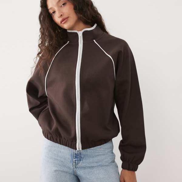 エイソス ASOS asos ASOS DESIGN インター鍵を掛ける ファンネルネック ジップスルー 上衣 コントラストパイピング付き添い人 黒茶色合い アウター レディース お上さん インポートブランド たわい無い大きさから気が大きい大きさまで