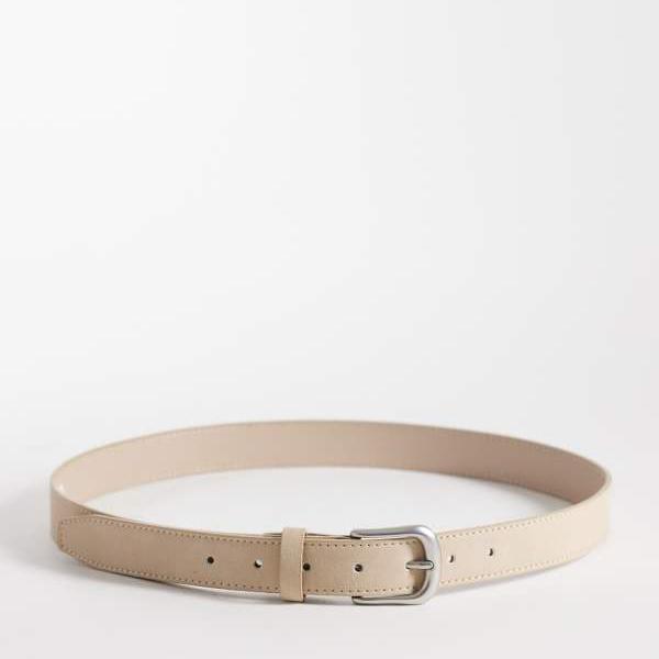 エイソス ASOS asos ASOS DESIGN フェイクスエード かっこ良い シングルスタッドベルト 丸さを帯びた外辺部 ブラッシュドシルバーバックル 石ころ 胴締め メンズ 成人男性 インポートブランド