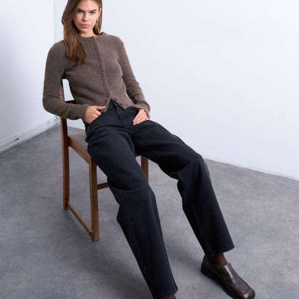 トップショップ Topshop TOPSHOP トップショップ シンチ ローライズ リラックスジーンズ（ウォッシュドブラック） パンツ ボトム レディース 女性 インポートブランド 小さいサイズから大きいサイズまで