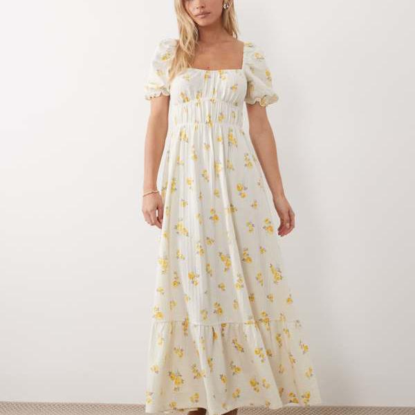 ミスセルフリッジ Miss Selfridge  ミス・セルフリッジのプチサイズシアサッカー原材料のパフスリーブミルクメイドマキシドレス（ライトフローラルプリント） 衣装 レディース 成人女性 インポートブランド 弱められた大きさから馬鹿でかい大きさまで