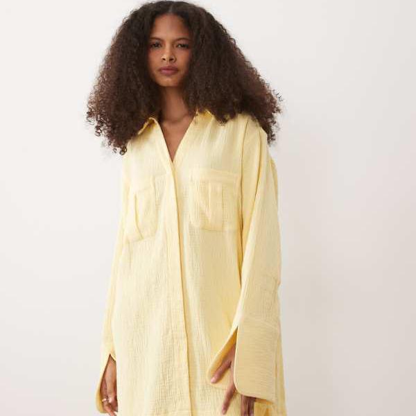 エイソス ASOS asos ASOS DESIGN ダブルクロス ミニシャツドレス、幅広カフスと特大ポケット付き、レモンカラー ワンピース レディース 女性 インポートブランド 小さいサイズから大きいサイズまで
