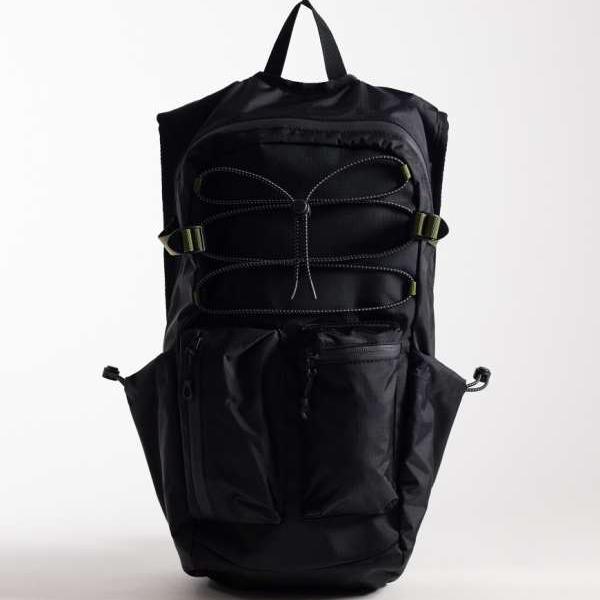 エイソス ASOS asos ASOS DESIGNのテクニカルバックパック（ブラック） バック 鞄 メンズ 男性 インポートブランド