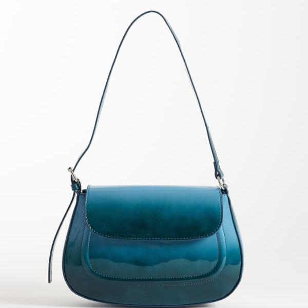 エイソス ASOS asos ASOS DESIGN ハイシャイン フラップ ショルダーバッグ（オンブレブルー） 鞄 レディース 女性 インポートブランド
