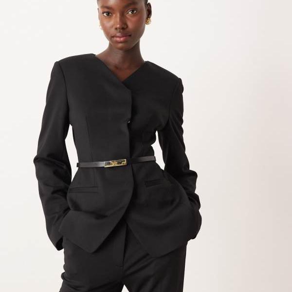 エイソス ASOS asos ASOS DESIGNのテーラードハイブレイクポンテブレザー（ベルト付き、ブラック） アウター レディース 女性 インポートブランド 小さいサイズから大きいサイズまで