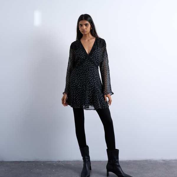 トップショップ Topshop TOPSHOP トップショップの長袖レーストリムミニティードレス（モノスポット） ワンピース レディース 女性 インポートブランド 小さいサイズから大きいサイズまで