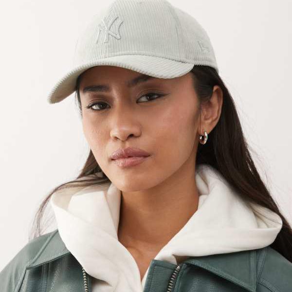 ニュー内鰓 New Era NEW ERA ニュー内鰓 NY ヤンキース 9forty レディース パステルコーデュロイキャップ（青色） かぶり笠 レディース 亭主もち インポートブランド レディース帽子-バッグ・小物・ブランド雑貨
