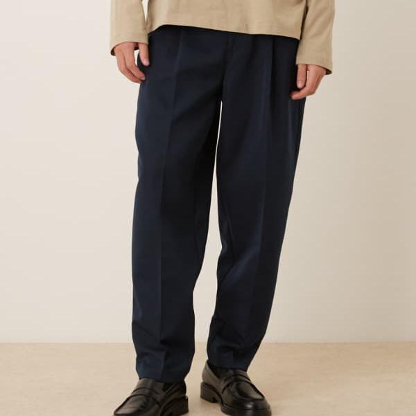 エイソス ASOS asos ASOS DESIGN スマートなオーバーサイズ テーパード パンツ（伸縮性ウエスト、ネイビー） パンツ ボトム メンズ 男性 インポートブランド 小さいサイズから大きいサイズまで