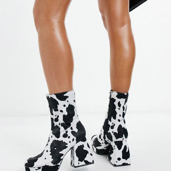 セール価格 公式 楽天市場 Public Desire Widefit牛のプリントのミッドプラットフォームブーツを想像してみてください 靴 レディース 女性 インポートブランド 小さいサイズから大きいサイズまで セレクトショップ Diva Closet 在庫あり 即納 Lagourmet Org