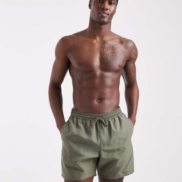 エイソス ASOS asos ASOS DESIGN 真っただ中丈スイムショーツ（カーキ） 水泳着 メンズ 成人男性 インポートブランド ごく小さい大いさから惜しみ無い大いさまで 水着-メンズファッション