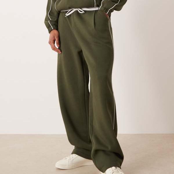 エイソス ASOS asos ASOS DESIGN コーデュロイ スーパーバギージョガーパンツ（サイドパイピング、グリーン） パンツ ボトム メンズ 男性 インポートブランド 小さいサイズから大きいサイズまで