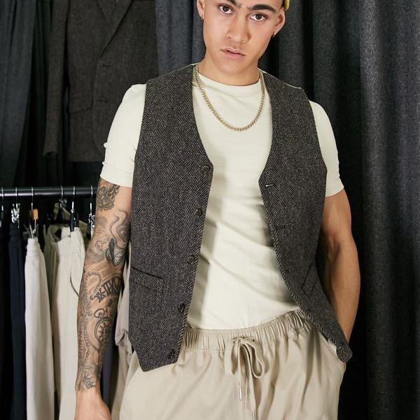 公式 エイソス Asos 小さいサイズから大きいサイズまで インポートブランド 男性 メンズ ベスト Designハリスツイード100 ウールスリムスーツチョッキ ブラウンヘリンボーン Asos Asos As Qbdworks Com