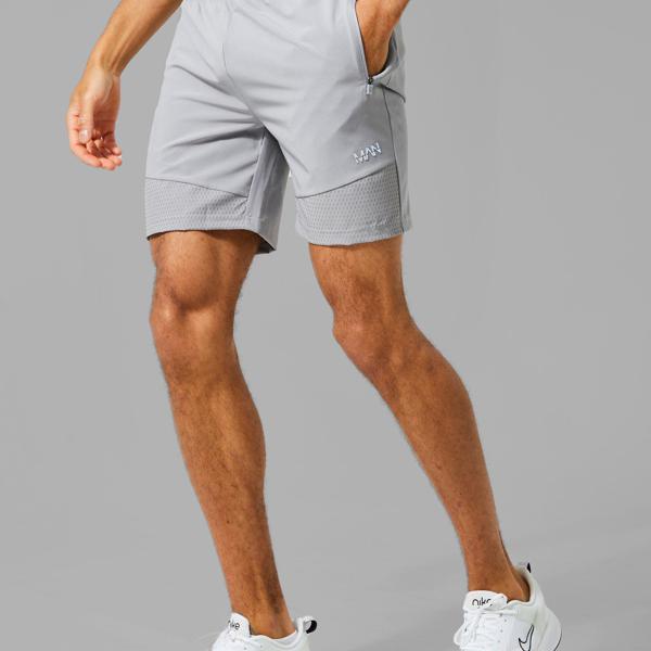 高価値セリー Boohoo ブーフー Boohoo マンアクティブコントラストプリントディテールショーツ メンズ 男性 インポートブランド 小さいサイズから大きいサイズまで 代 30代 40代 プレゼント 誕生日