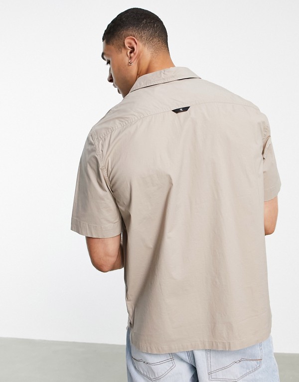 カルバンクラインジーンズ Calvin Klein Jeans Calvin Kleinjeansテクニカルキャンピングカー半袖ジャージ 岩 下穿 ボトム メンズ 男子 インポートブランド 薄い号から強度サイズまで Odeftg Com