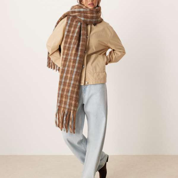 エイソス ASOS asos ASOS DESIGNのチョコレートとペールブルーの織りチェックスカーフ レディース 女性 インポートブランド