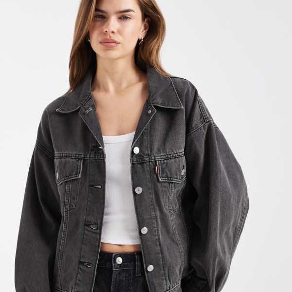 リーヴァイズジーンズ  Levi\u0027s リーヴァイズジーンズの90年月日風トラッカーデニムジャケット（黒いこと） かぶり笠 レディース お上さん インポートブランド