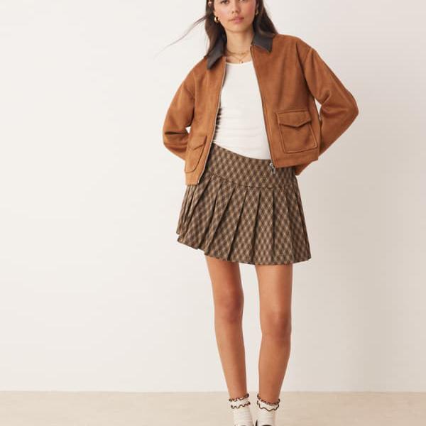 ミスセルフリッジ Miss Selfridge ミスセルフリッジのジャージーチェックプリーツミニスカート スカート レディース 女性 インポートブランド 小さいサイズから大きいサイズまで